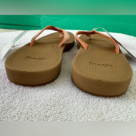 Sanuk Cosmic Shores Peach Sandals Size 7 Quick Drying Water-Friendly - Picture 6 of 10